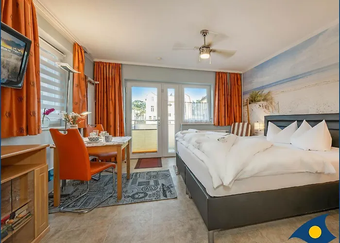 Haus Kiefernduene Balkonstudio Rechts *